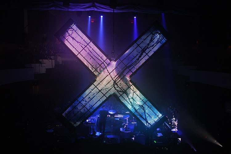 Image courtesy of The xx - Live at Bristol